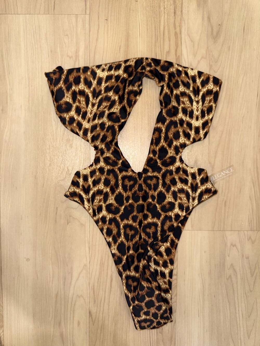 Elegance Leopard Print Cut-Out One Piece Swimsuit